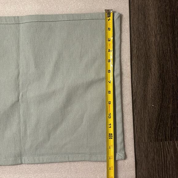 Mint Green Textured Placemats 2 Table Linens Party Holiday Dining  Christmas - Picture 6 of 6
